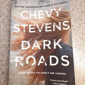 📚Best Selling Author 📚 Dark Roads by Chevy Stevens